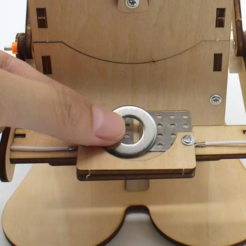 Modelo de Robot Comedor de Mon - Science Robotics reseña y precio